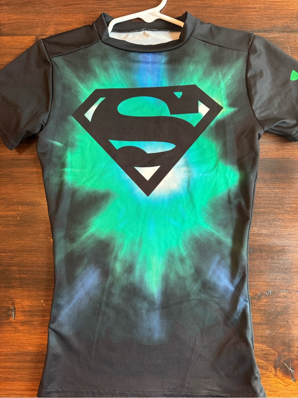 Under Armour Black and green HeatGear Fitted Top boys youth small